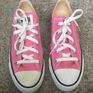 Converse All Star low top pink women’s size 6